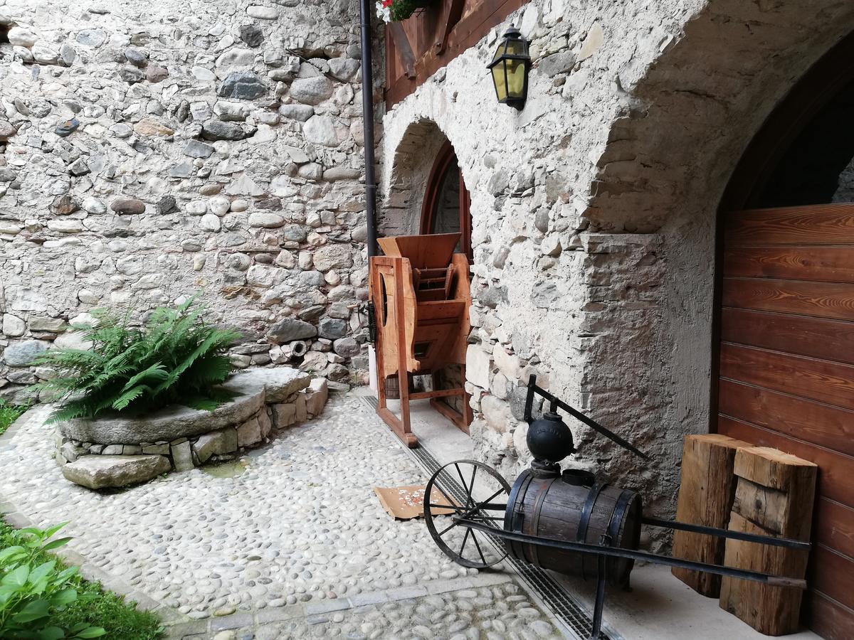 Agritur Ciastel Sanzeno Exterior foto