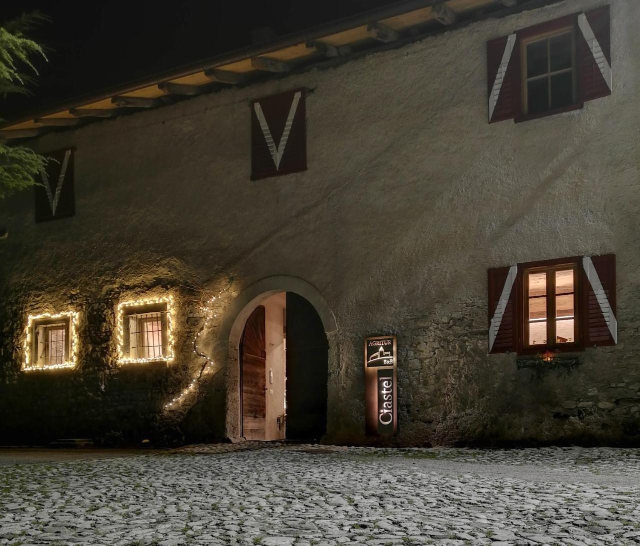 Agritur Ciastel Sanzeno Exterior foto