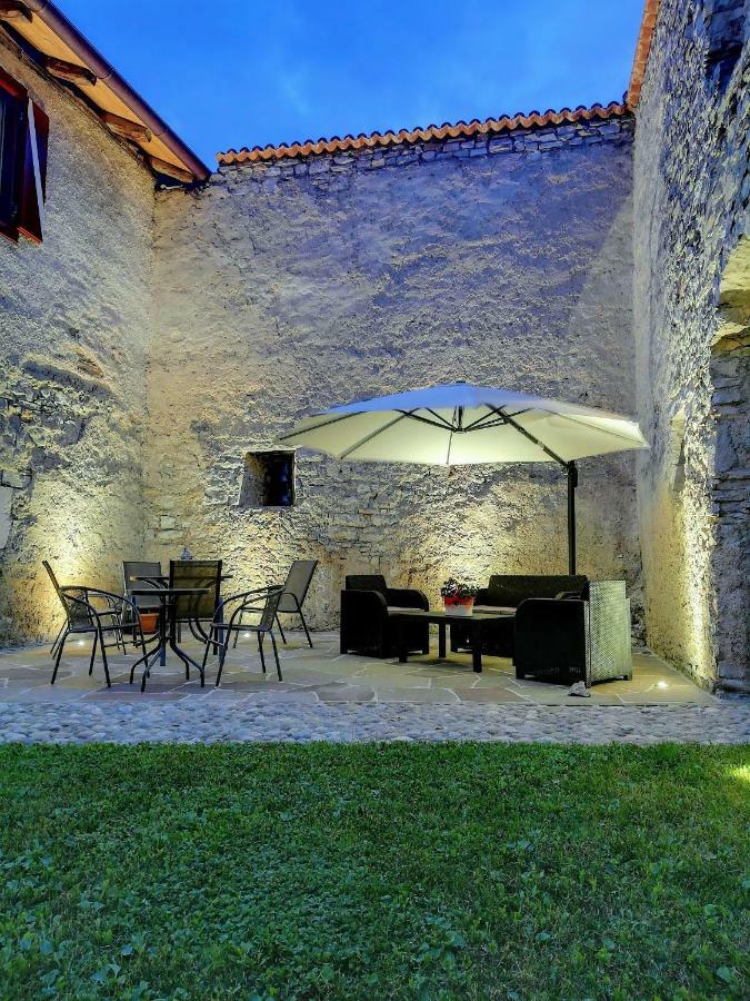 Agritur Ciastel Sanzeno Exterior foto